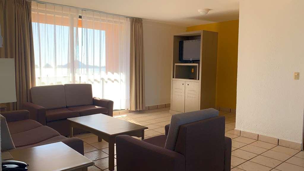 Sunrock Hotel & Suites Cabo San Lucas Chambre photo